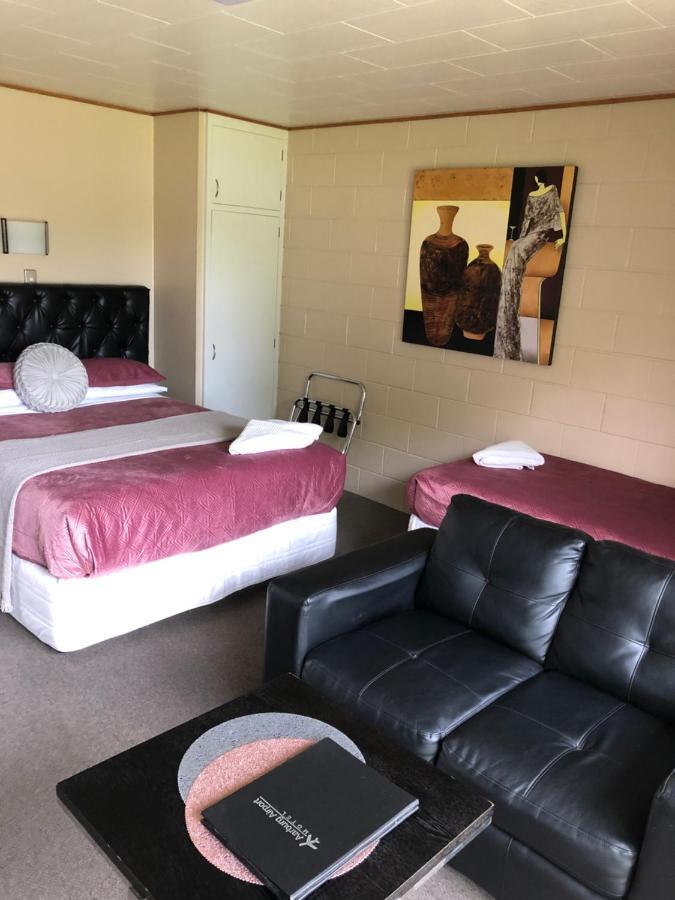 Aarburg Airport Motel Christchurch Exterior photo