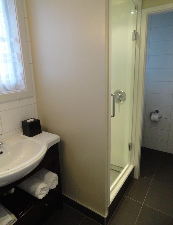 Aarburg Airport Motel Christchurch Room photo