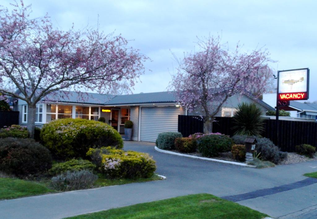 Aarburg Airport Motel Christchurch Exterior photo