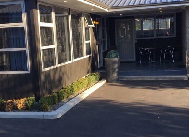 Aarburg Airport Motel Christchurch Exterior photo